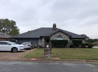 7600 Jamie Renee Ln, North Richland Hills, TX 76182