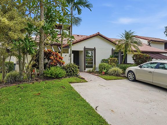 2nd image of 6756 TIBURON Drive