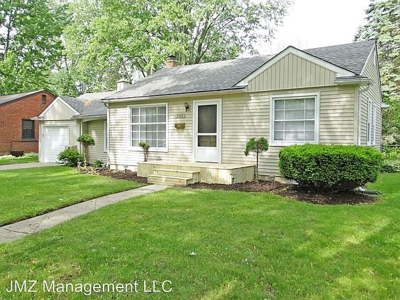 2nd image of 23119 Floral St