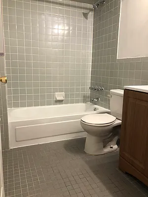 Rented by Irene Mihalios, LREB | media 4