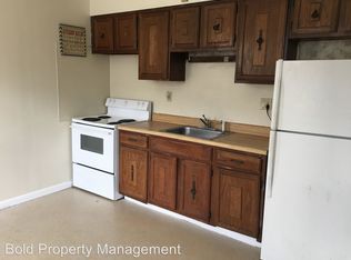 338 Hollenbach St FL 1ST, Reading, PA 19601