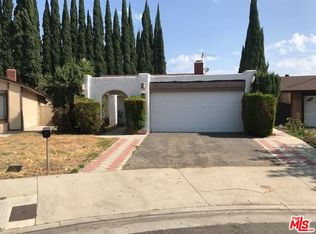 19925 Eccles St, Winnetka, CA 91306