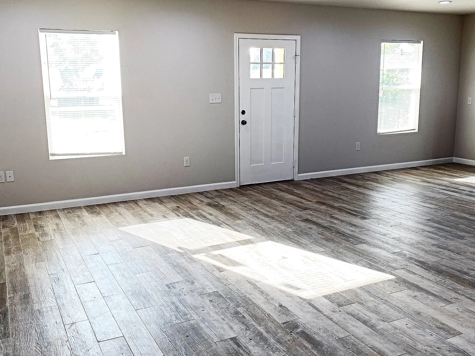 4 bed, $1,795 — Photo 2