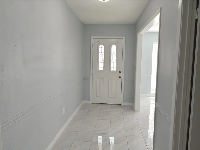 6707 Las Brisas Dr — Photo 8