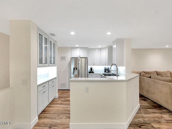 5th image of 663 N Via Colinas
