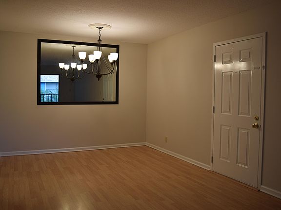 5th image of 9815 Pineapple Tree Dr APT 206
