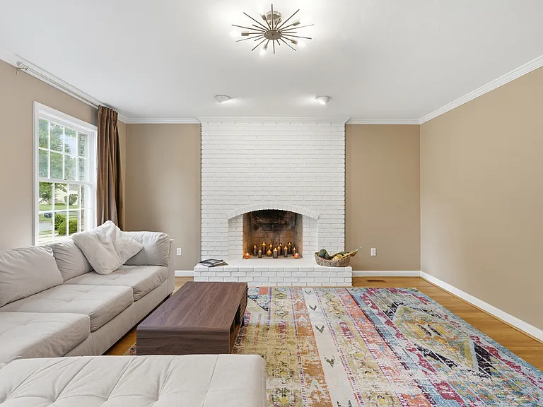 6306 Dunaway Ct — Photo 28
