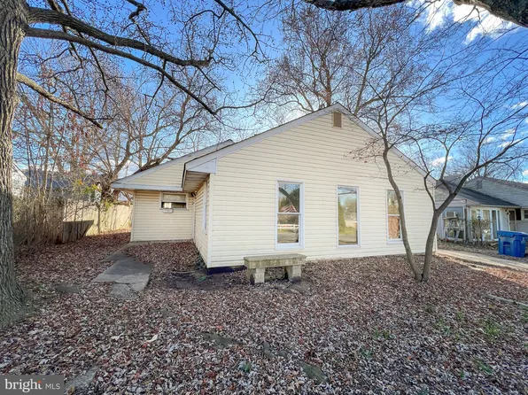 116 Jay Dr, New Castle, DE 19720