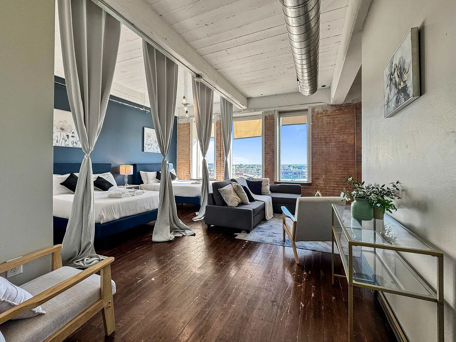 3 bed, 2.0 bath, $2,365 — Photo 4