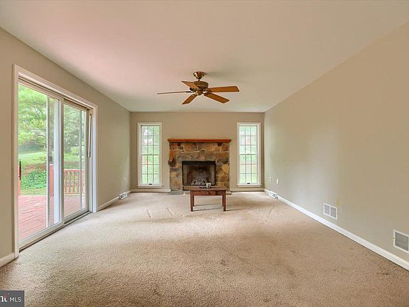 5th image of 505 E Conestoga St