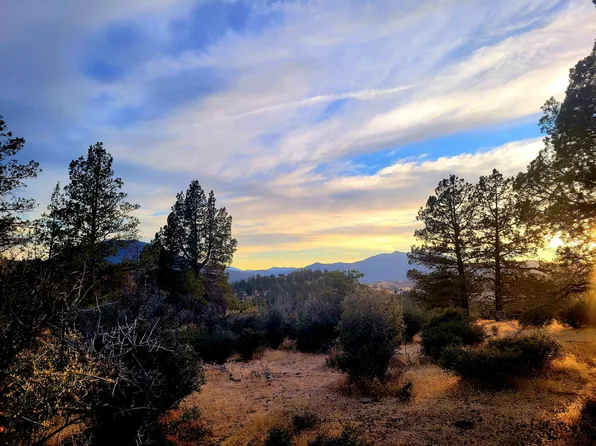 Trout Ct Unit 4, Montague, CA 96064