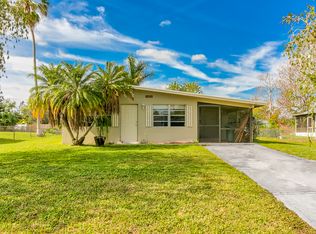6490 SE Lake Circle Dr, Stuart, FL 34997