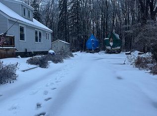 605 Lakeview Rd, Broadalbin, NY 12025