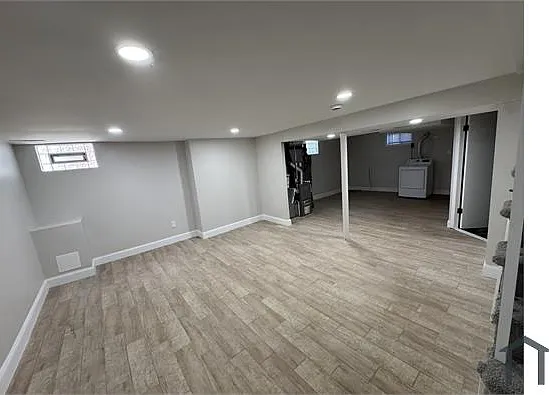 1634 Thetford Rd — Photo 13