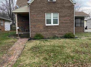 410 S 7th St, Boonville, IN 47601