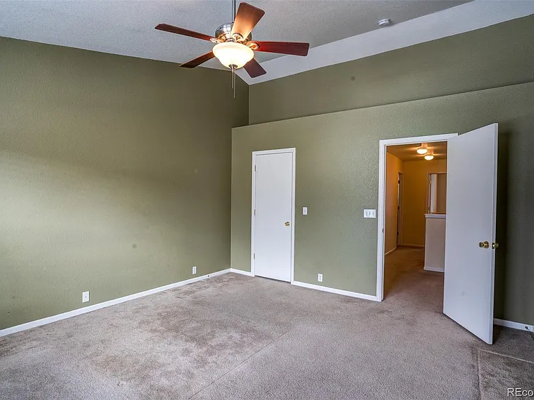 6065 Ensemble Hts — Photo 13