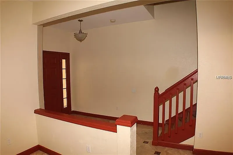 3 bed, 2.5 bath, 1672 sqft, $2,500 — Photo 3
