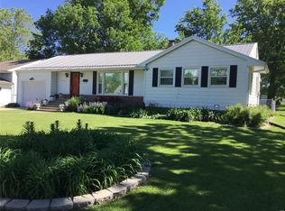 606 S Walker St, Montgomery City, MO 63361