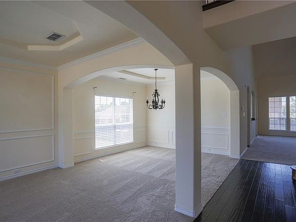 4th image of 408 Kearsarge St