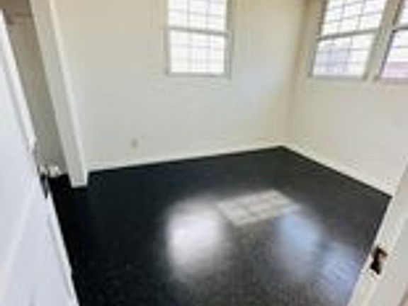 5th image of 2983 Buena Vista Rd #2C