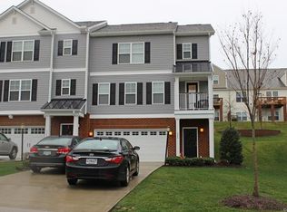 564 Abbey Village Cir, Midlothian, VA 23114