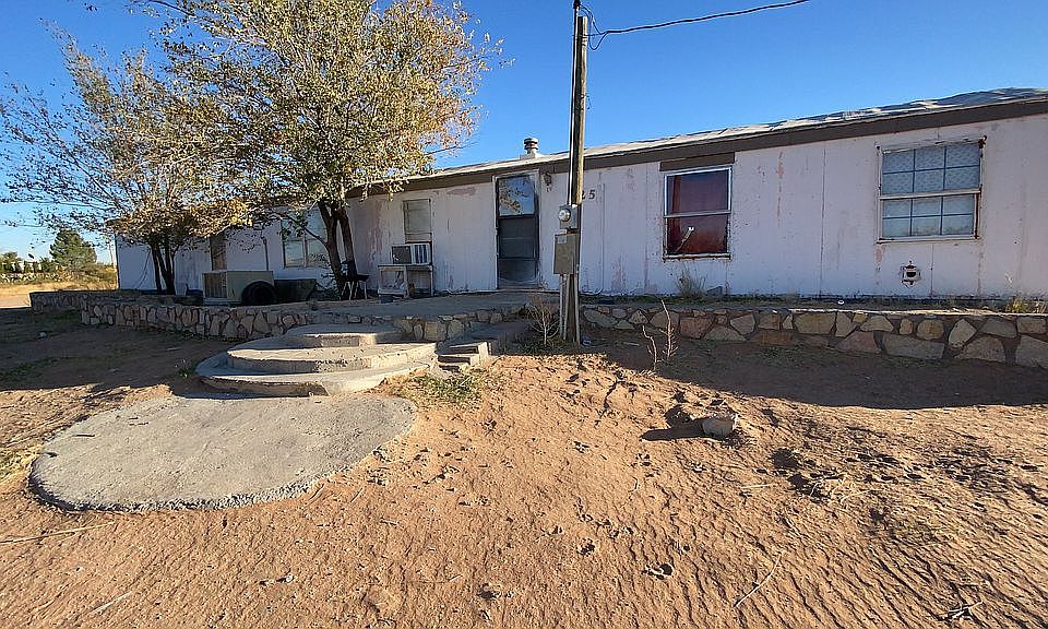 825 Nogales Ave, Chaparral, NM 88081 | Zillow