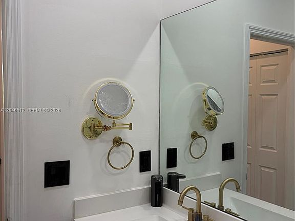 5th image of 3409 W 92nd Pl #3409