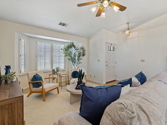 4th image of 1831 S Cottonwood Street