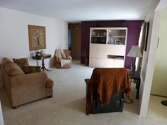 2nd image of 705 Zlotkin Circle #6