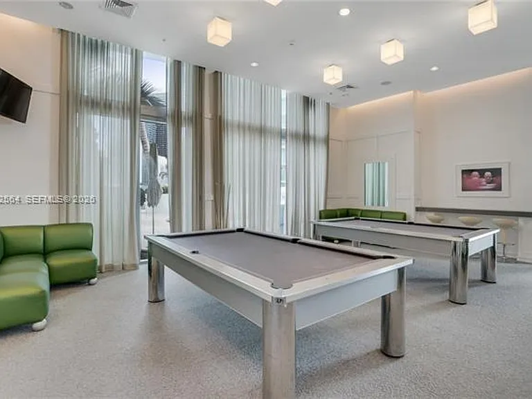 90 SW 3rd St #4308 — Photo 23