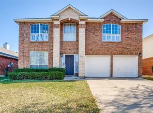 4736 Madison Dr, Grand Prairie, TX 75052