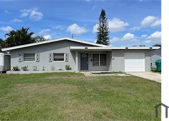 3 bed, $968 — Photo 1