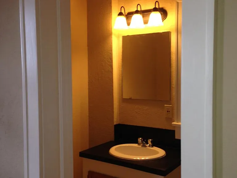 731 Jenkins Ave — Photo 10