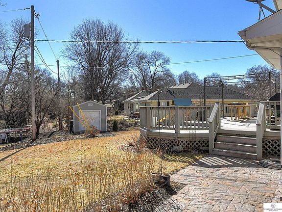 4th image of 9858 Louis Dr