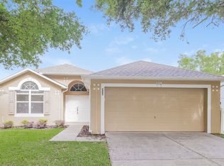 926 Vanderbilt Dr, Eustis, FL 32726