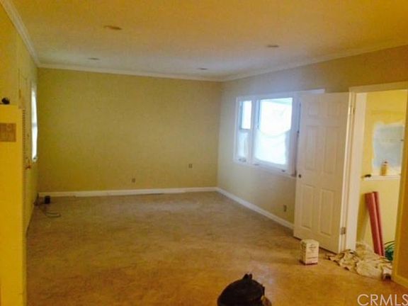3rd image of 836 N 9th Ave