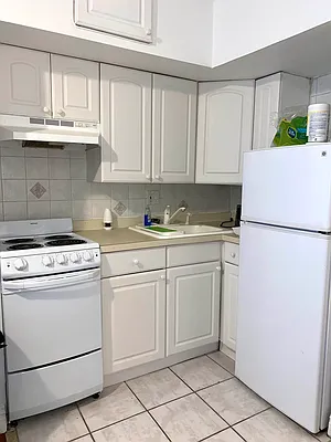 Rented by Corcoran | media 18