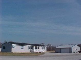 111 E Pearl St, Mentone, IN 46539