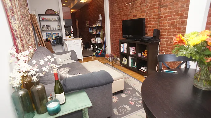 Rented by JM Preston Properties LLC | media 10