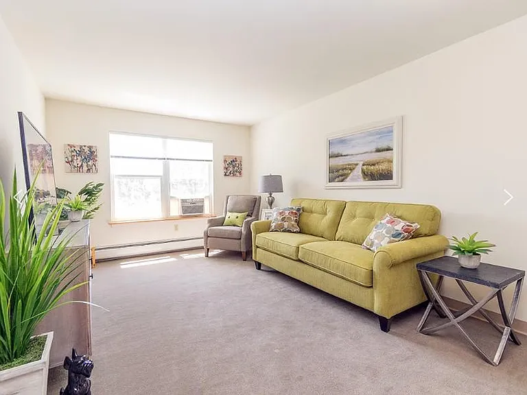 Maples Senior Living Community — Photo 2
