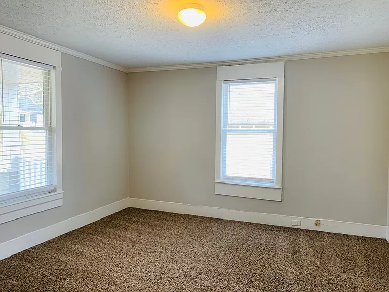 513 Harwell Ave — Photo 11