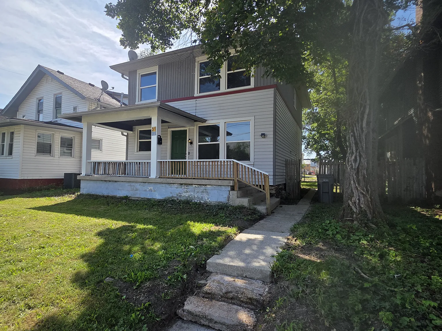 3 bed, 1.5 bath, 1800 sqft, $1,700 — Photo 2