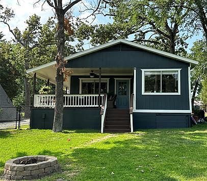 1st image of 1813 Oak Shore Dr