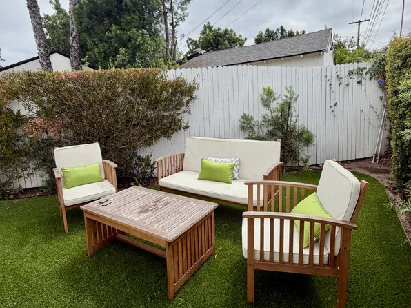 6418 Randi Ave, Canoga Park, CA 91303