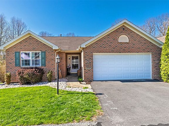 2nd image of 113 Merion Ct