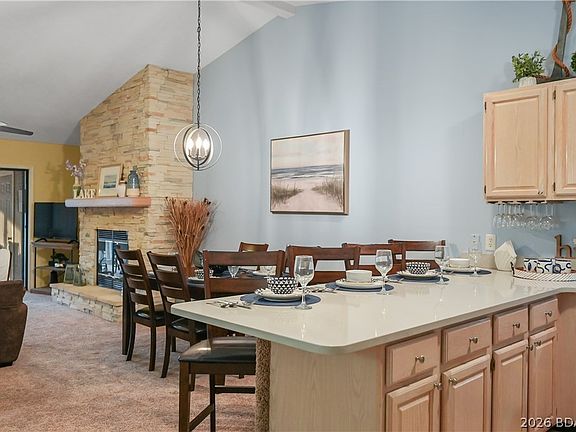 3rd image of 611 Lazy Days Rd #V9