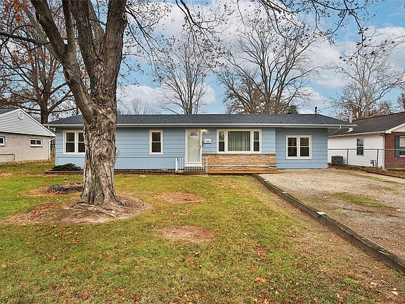 2nd image of 144 Hogan Ave