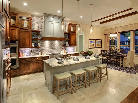 The Colinas II Kitchen