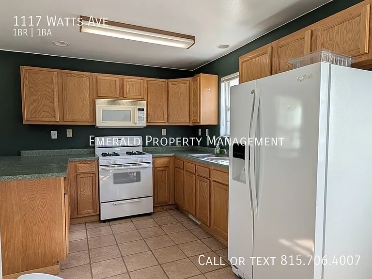 1117 Watts Ave — Photo 6