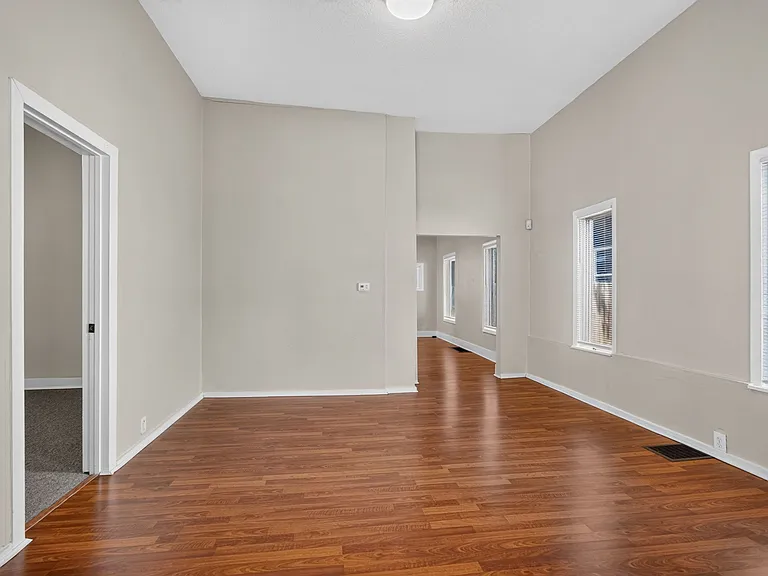 1613 Fletcher Ave — Photo 8